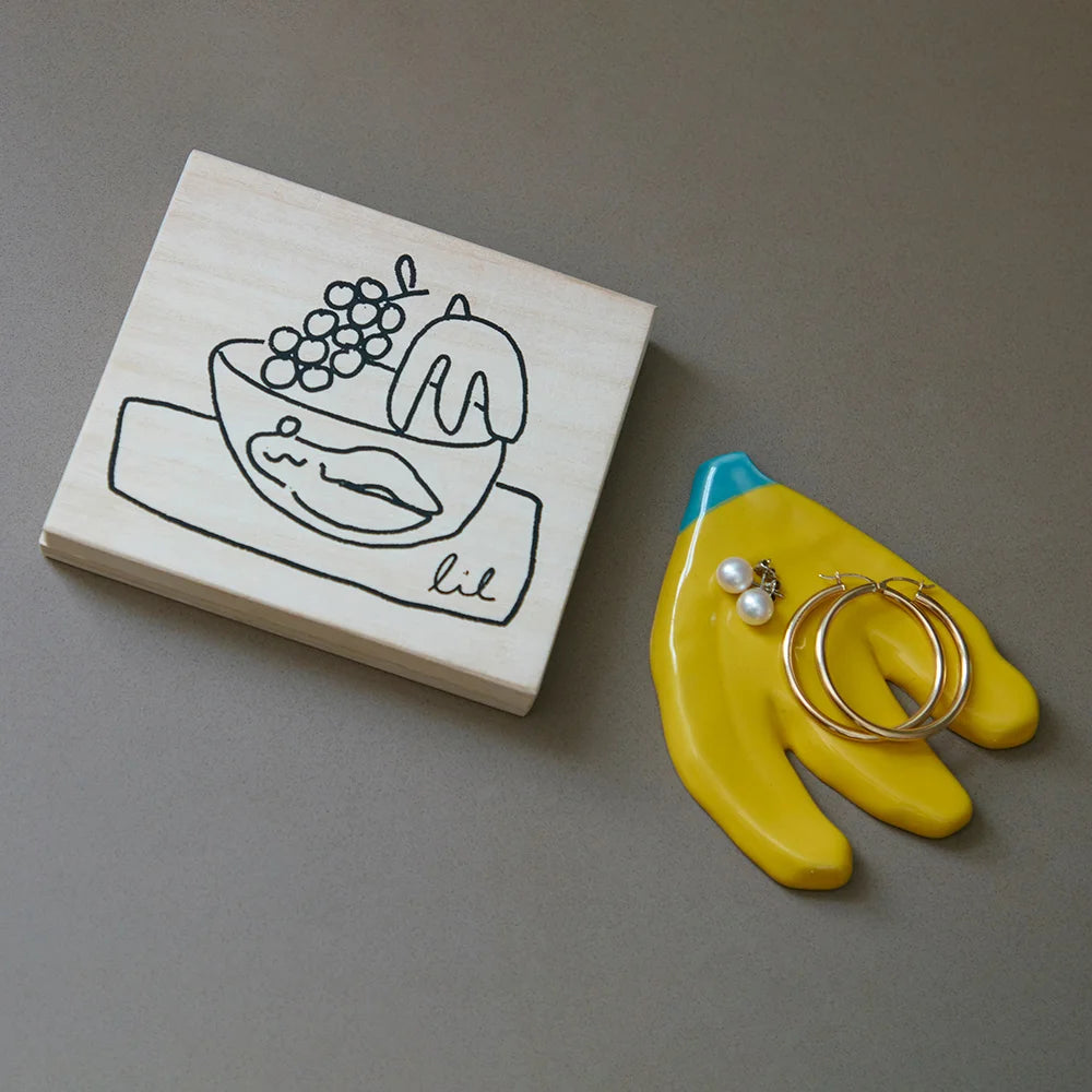 "BANANA" Ceramic mini Tray - Lilian Martinez (bfgf)