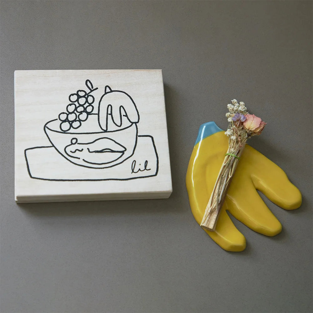 "BANANA" Ceramic mini Tray - Lilian Martinez (bfgf)